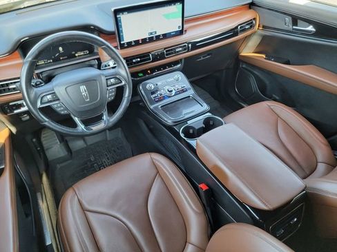 Certified 2023 Lincoln Nautilus Reserve AWD/4WD image 38