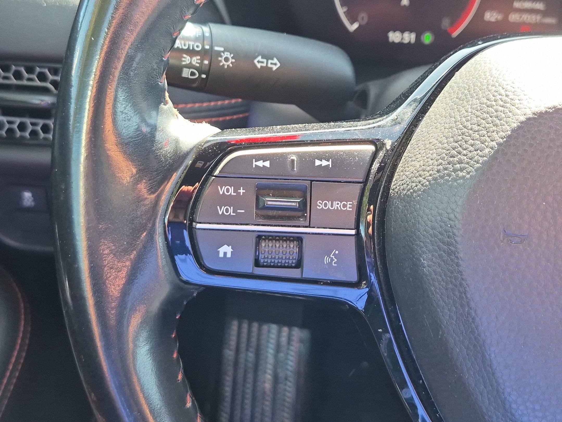 Used 2024 Honda HR-V Sport image 19