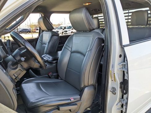 Certified 2022 RAM 2500 Tradesman w/ Chrome Appearance Group image 31