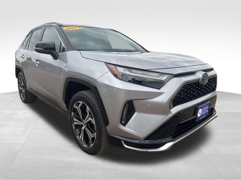 Used 2024 Toyota RAV4 XSE w/ Premium Package AWD/4WD image 9