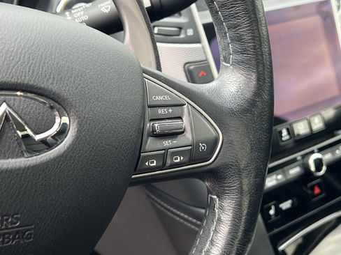 Used 2017 INFINITI Q50 Red Sport 400 AWD/4WD image 33