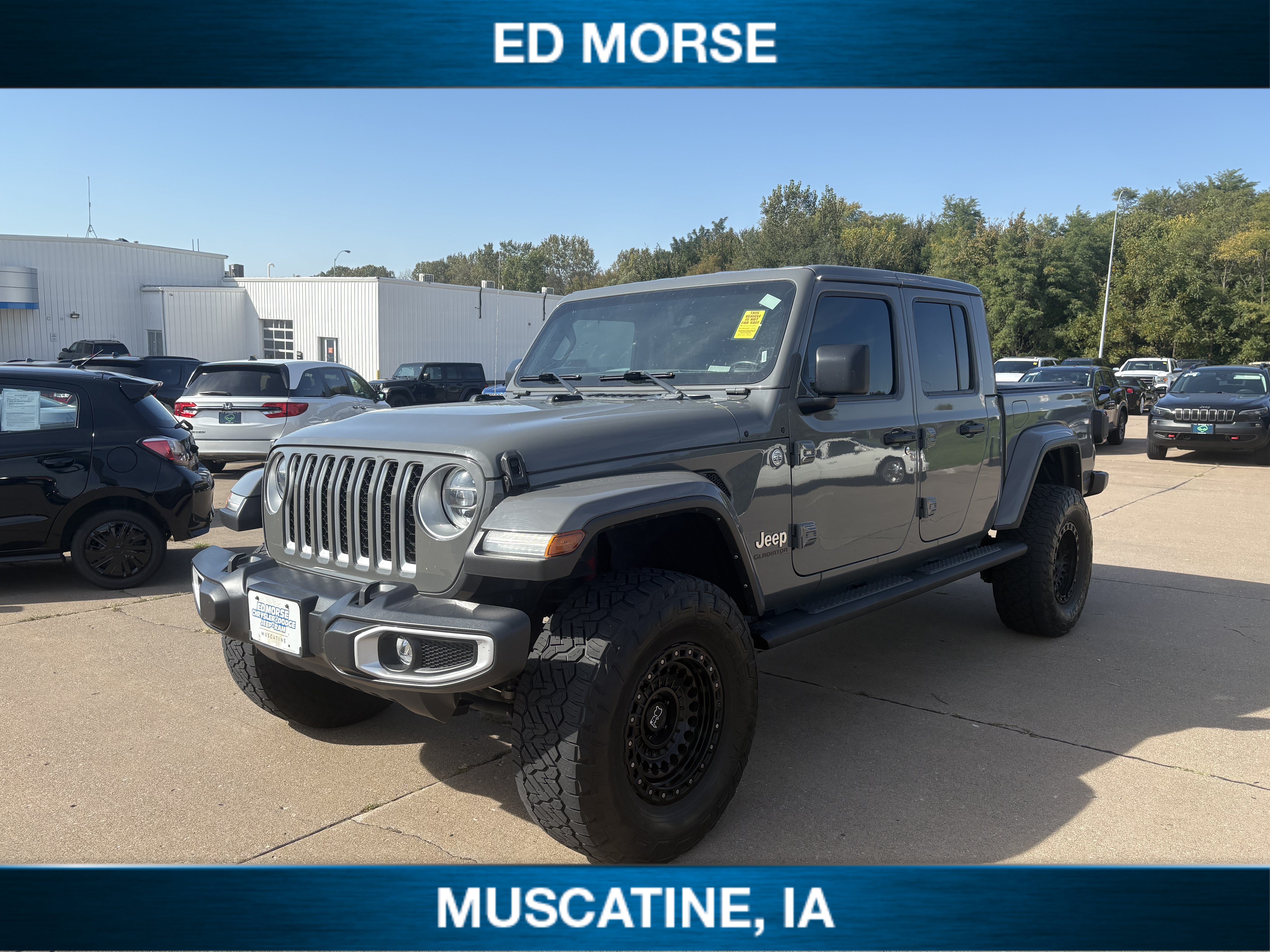 Used 2022 Jeep Gladiator Overland w/ Popular Equipment Package AWD/4WD image 1