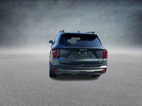 Used 2024 Kia Sorento SX Prestige image 19