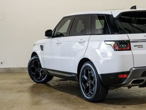 Used 2019 Land Rover Range Rover Sport HSE image 31