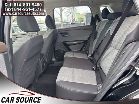 Used 2021 Nissan Rogue SV image 27