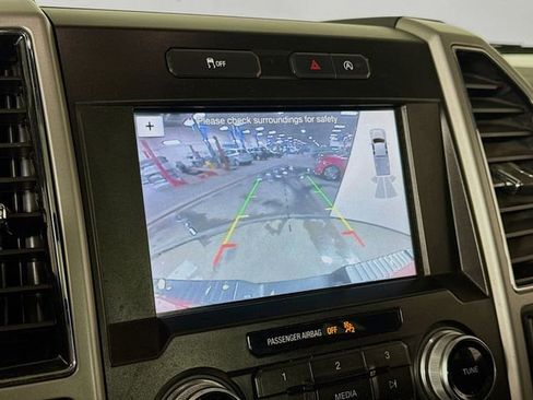 Certified 2019 Ford F150 Lariat w/ Equipment Group 502A Luxury image 14