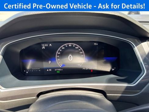 Certified 2024 Volkswagen Tiguan SE AWD/4WD image 11
