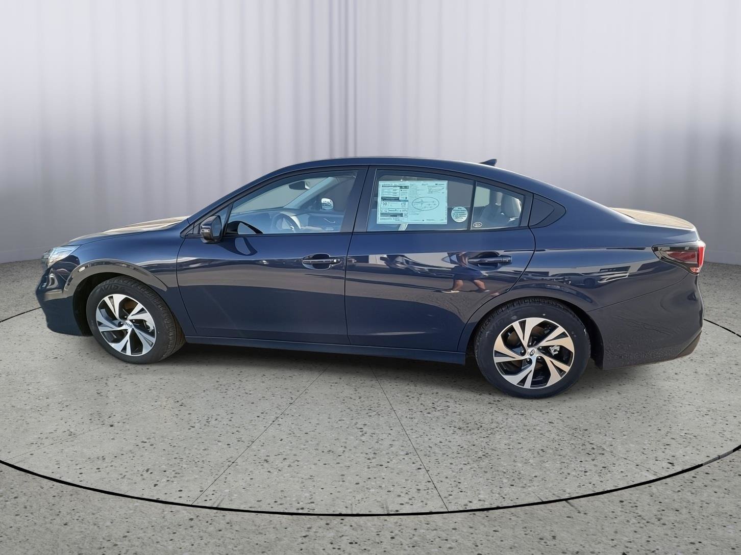 Used 2025 Subaru Legacy Premium AWD/4WD image 2