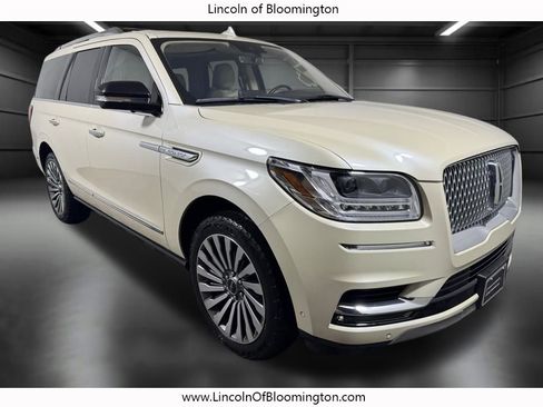 Used 2018 Lincoln Navigator Reserve w/ Technology Package image 10
