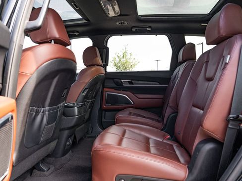 Used 2024 Kia Telluride SX FWD image 18