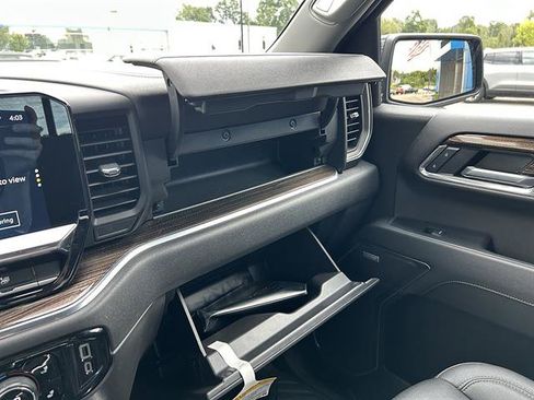 Certified 2024 Chevrolet Silverado 1500 LT Trail Boss w/ LT Trail Boss Premium Package AWD/4WD image 28