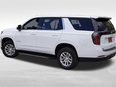 Certified 2025 Chevrolet Tahoe LT AWD/4WD image 8