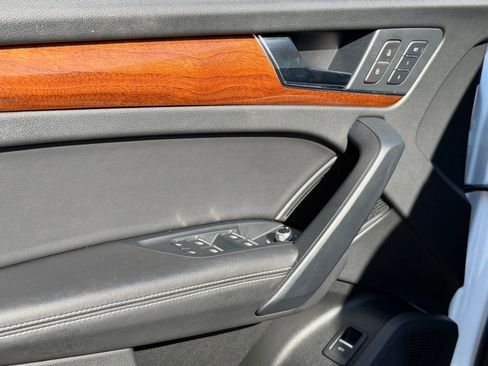 Used 2023 Audi Q5 2.0T Premium Plus w/ Premium Plus Package image 13