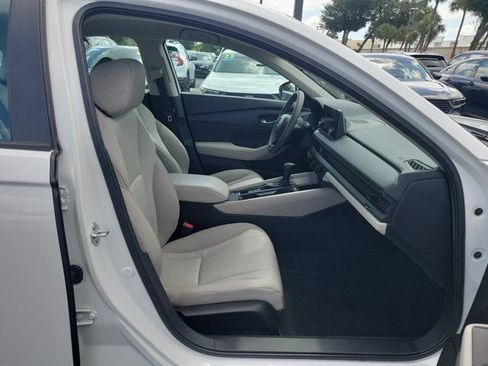 Certified 2025 Honda Accord LX image 8