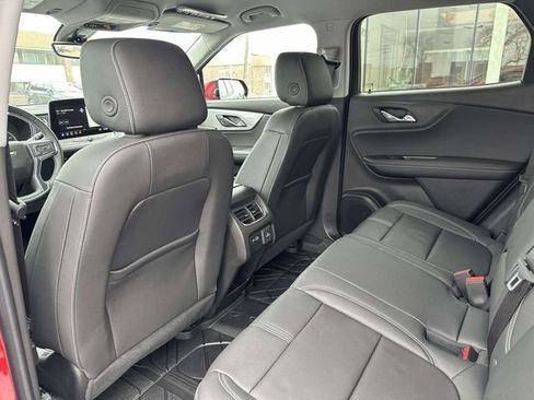 Used 2025 Chevrolet Blazer LT w/ Sound & Technology Package image 29