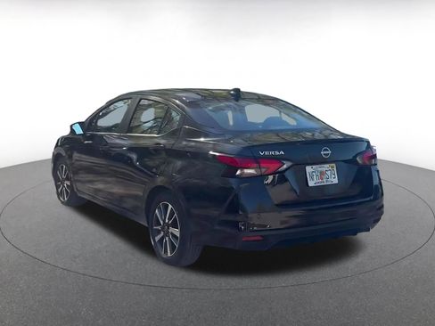 Used 2025 Nissan Versa SV FWD image 11