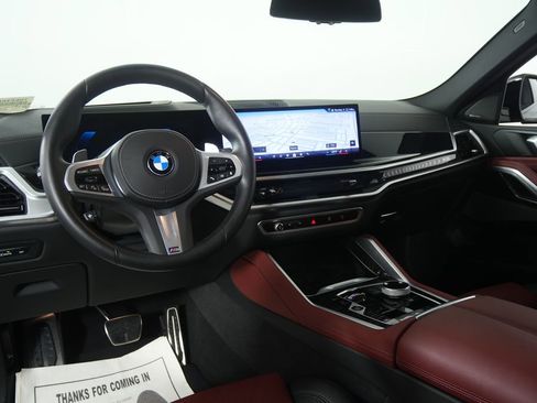 Used 2024 BMW X6 xDrive40i w/ Executive Package AWD/4WD image 16