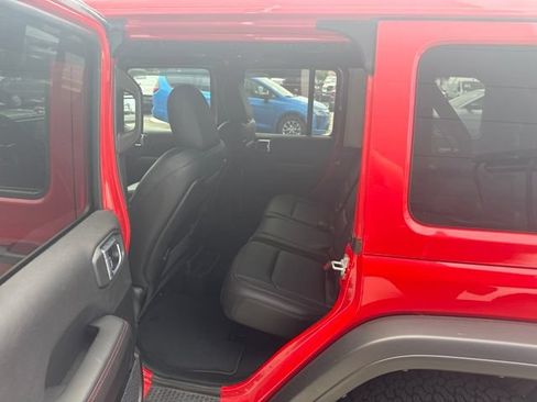 Used 2026 Jeep Wrangler Unlimited Rubicon w/ Safety Group AWD/4WD image 5