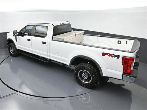 Used 2017 Ford F250 XL w/ Power Equipment Group AWD/4WD image 41