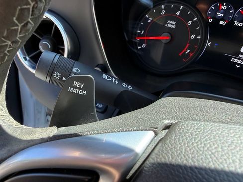 Used 2021 Chevrolet Camaro SS RWD image 28