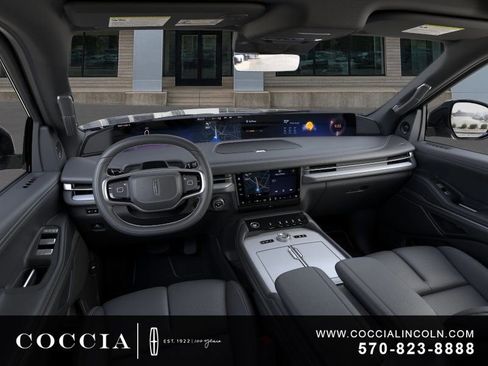New 2026 Lincoln Navigator Reserve w/ Jet Appearance Package AWD/4WD image 9