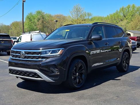Used 2022 Volkswagen Atlas SE AWD/4WD image 3