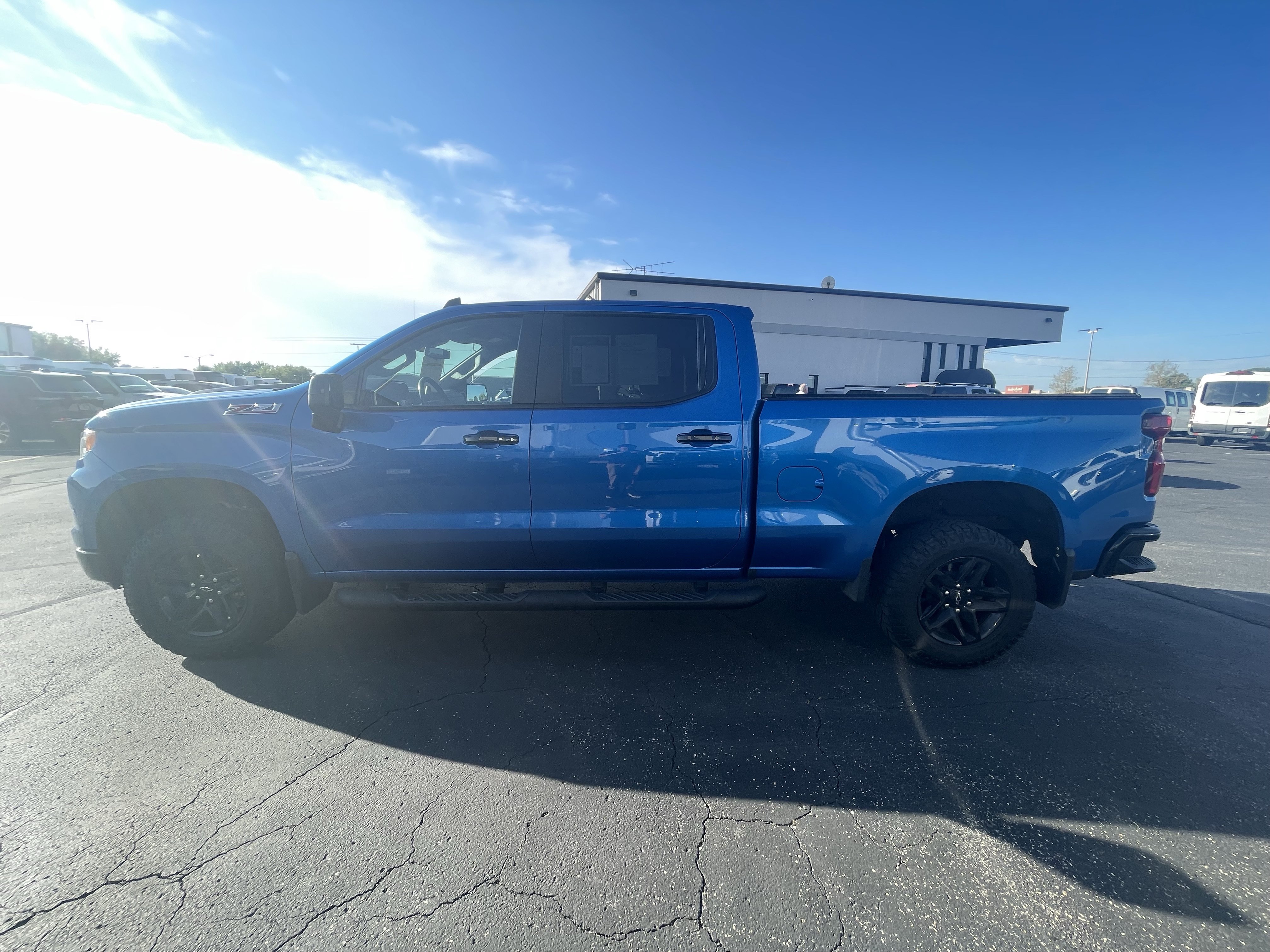 Used 2023 Chevrolet Silverado 1500 LT Trail Boss w/ Protection Package AWD/4WD image 5