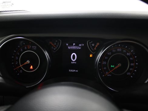 Used 2021 Jeep Gladiator Sport AWD/4WD image 30
