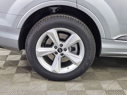 New 2026 Audi Q7 3.0T Premium AWD/4WD image 9