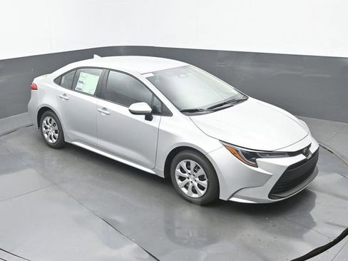 New 2026 Toyota Corolla LE FWD image 26
