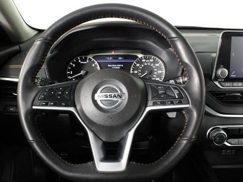 Certified 2022 Nissan Altima 2.5 SR image 24