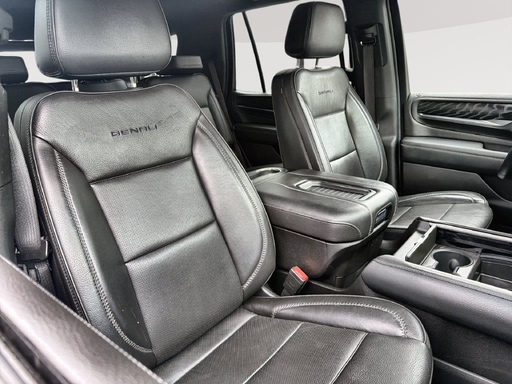 Used 2024 GMC Yukon Denali AWD/4WD image 27
