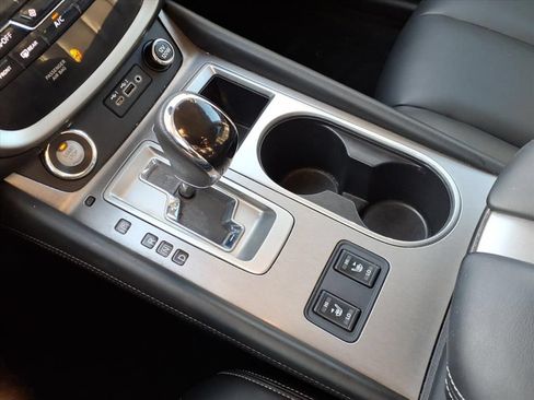 Used 2024 Nissan Murano SV AWD/4WD image 26