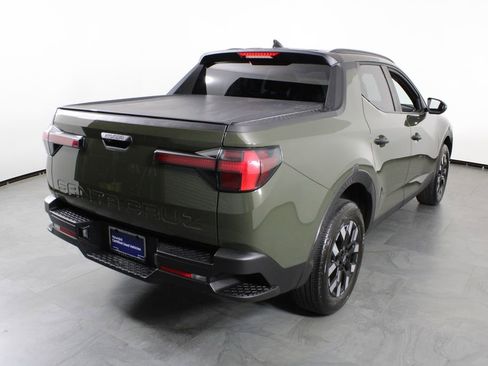 Certified 2025 Hyundai Santa Cruz SEL image 16