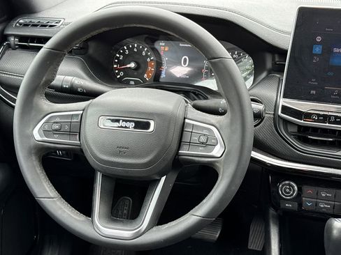 Used 2024 Jeep Compass Latitude w/ Altitude Special Edition image 12