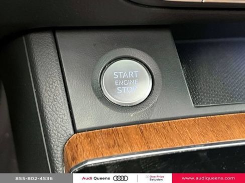 Used 2023 Audi Q5 2.0T Premium w/ Convenience Package AWD/4WD image 31