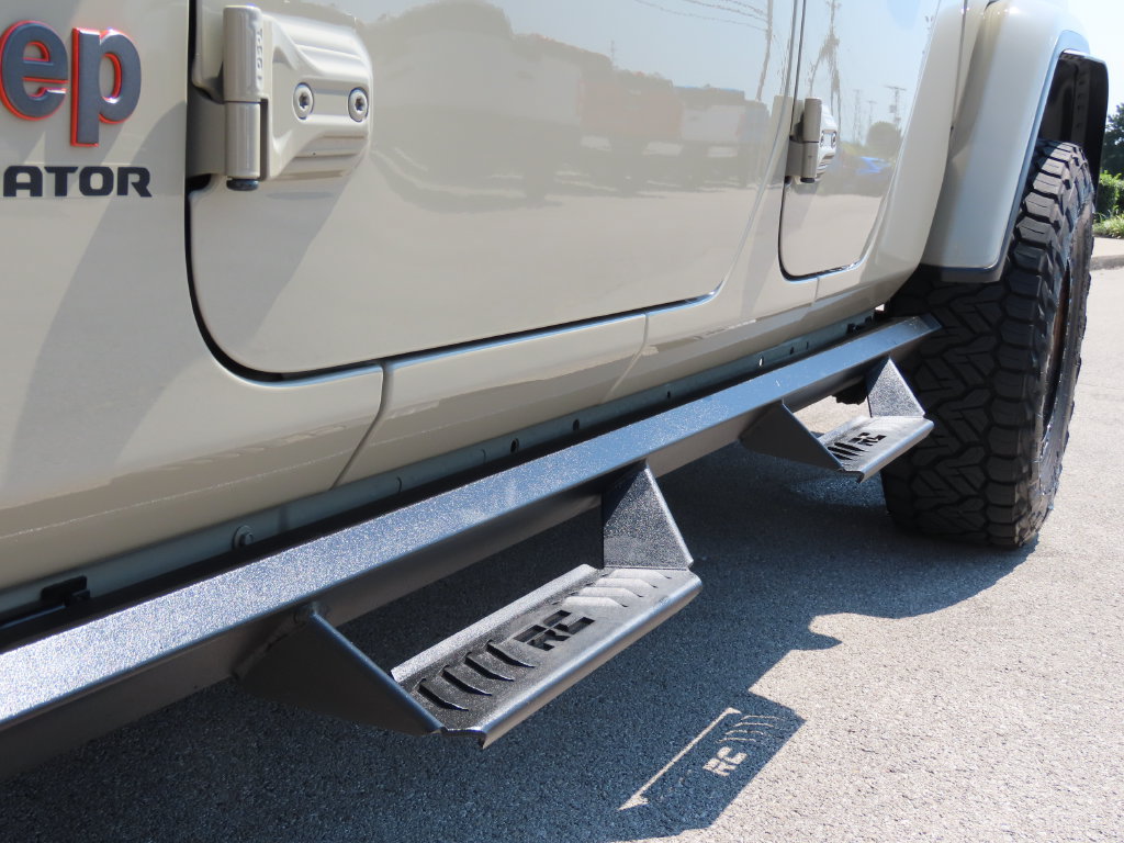 Used 2022 Jeep Gladiator Mojave w/ LED Lighting Group AWD/4WD image 55