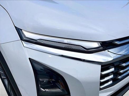 Used 2026 Chevrolet Equinox LT FWD image 30