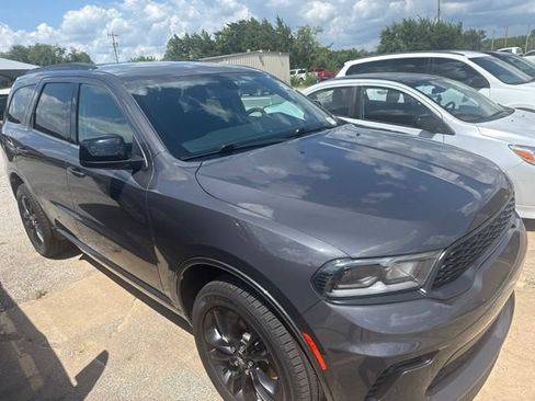 Used 2023 Dodge Durango GT w/ Blacktop Package AWD/4WD image 3