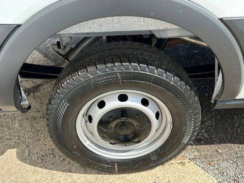 New 2026 Ford Transit 350 Low Roof w/ Load Area Protection Package RWD image 6