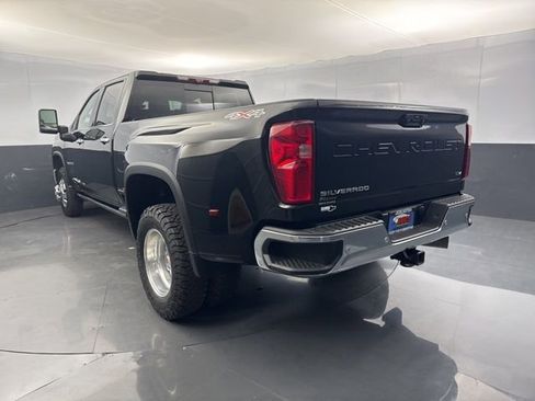 Used 2024 Chevrolet Silverado 3500 LTZ w/ LTZ Convenience Package image 5