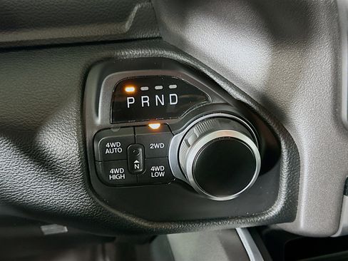 Used 2021 RAM 1500 Big Horn AWD/4WD image 23
