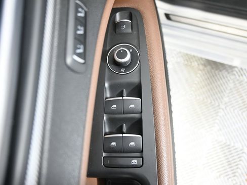 Used 2021 Alfa Romeo Stelvio Ti Sport image 19