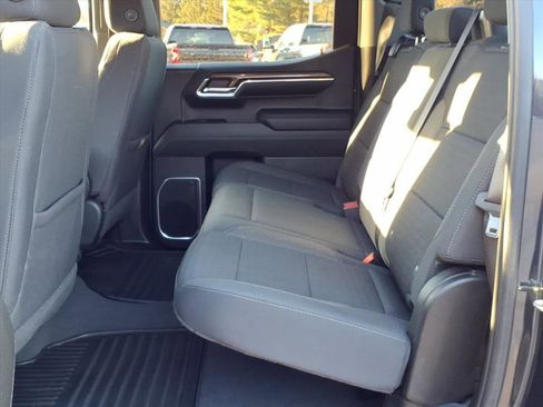 Certified 2023 Chevrolet Silverado 1500 LT image 5