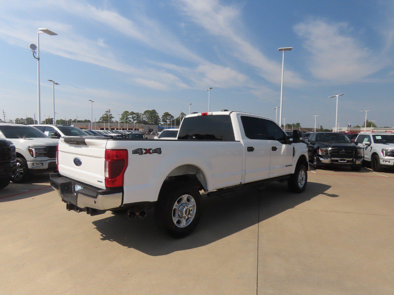 Used 2022 Ford F350 XLT w/ XLT Value Package AWD/4WD image 11