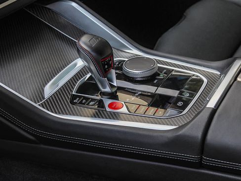 Certified 2024 BMW XM w/ M Driver's Package image 19