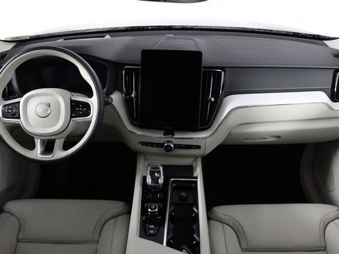 New 2026 Volvo XC60 B5 Ultra w/ Climate Package PRO image 5
