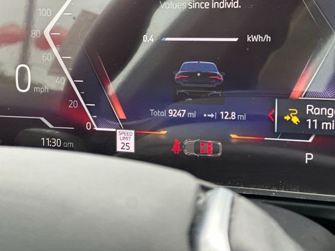 Used 2024 BMW i4 eDrive35 w/ Premium Package image 27