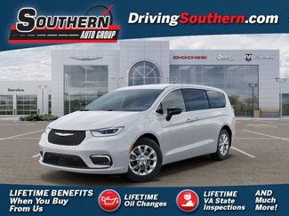 New 2026 Chrysler Pacifica Select AWD/4WD 360° Tour