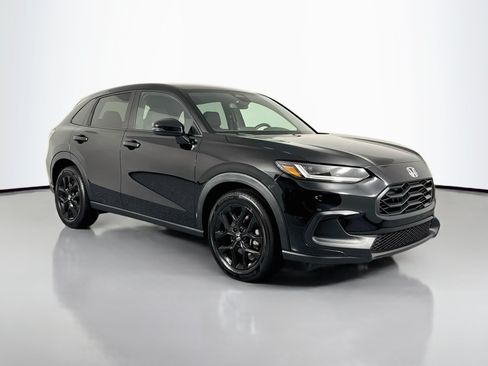 Certified 2023 Honda HR-V Sport image 3